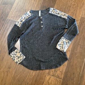 Womens long sleeve boutique top